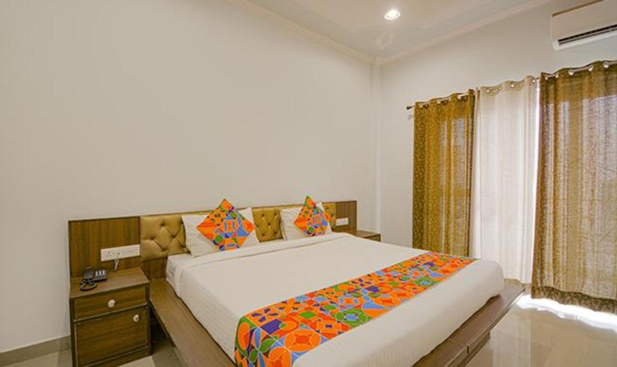 רישיקש Fabhotel Yamunotri Retreat, Tapovan מראה חיצוני תמונה