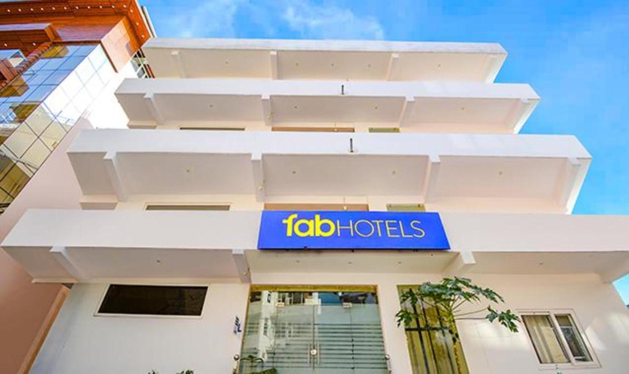רישיקש Fabhotel Yamunotri Retreat, Tapovan מראה חיצוני תמונה