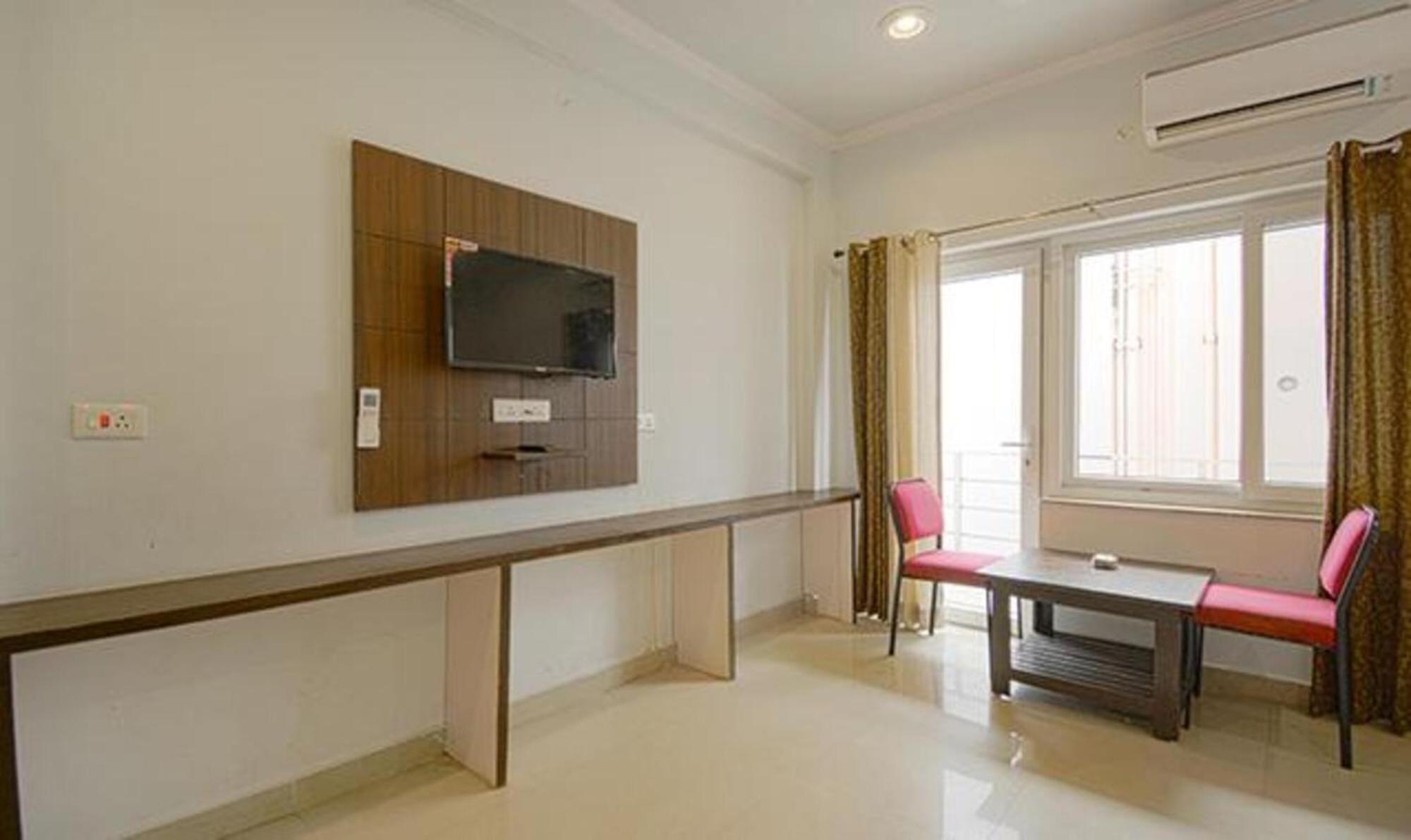 רישיקש Fabhotel Yamunotri Retreat, Tapovan מראה חיצוני תמונה