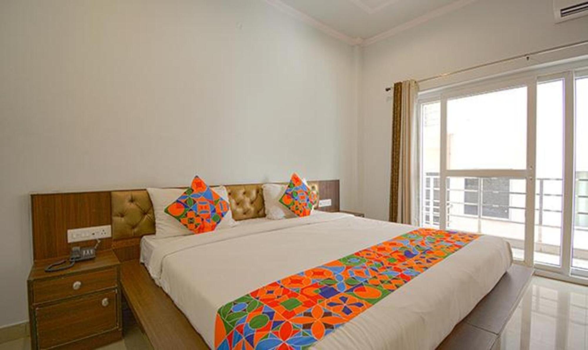 רישיקש Fabhotel Yamunotri Retreat, Tapovan מראה חיצוני תמונה