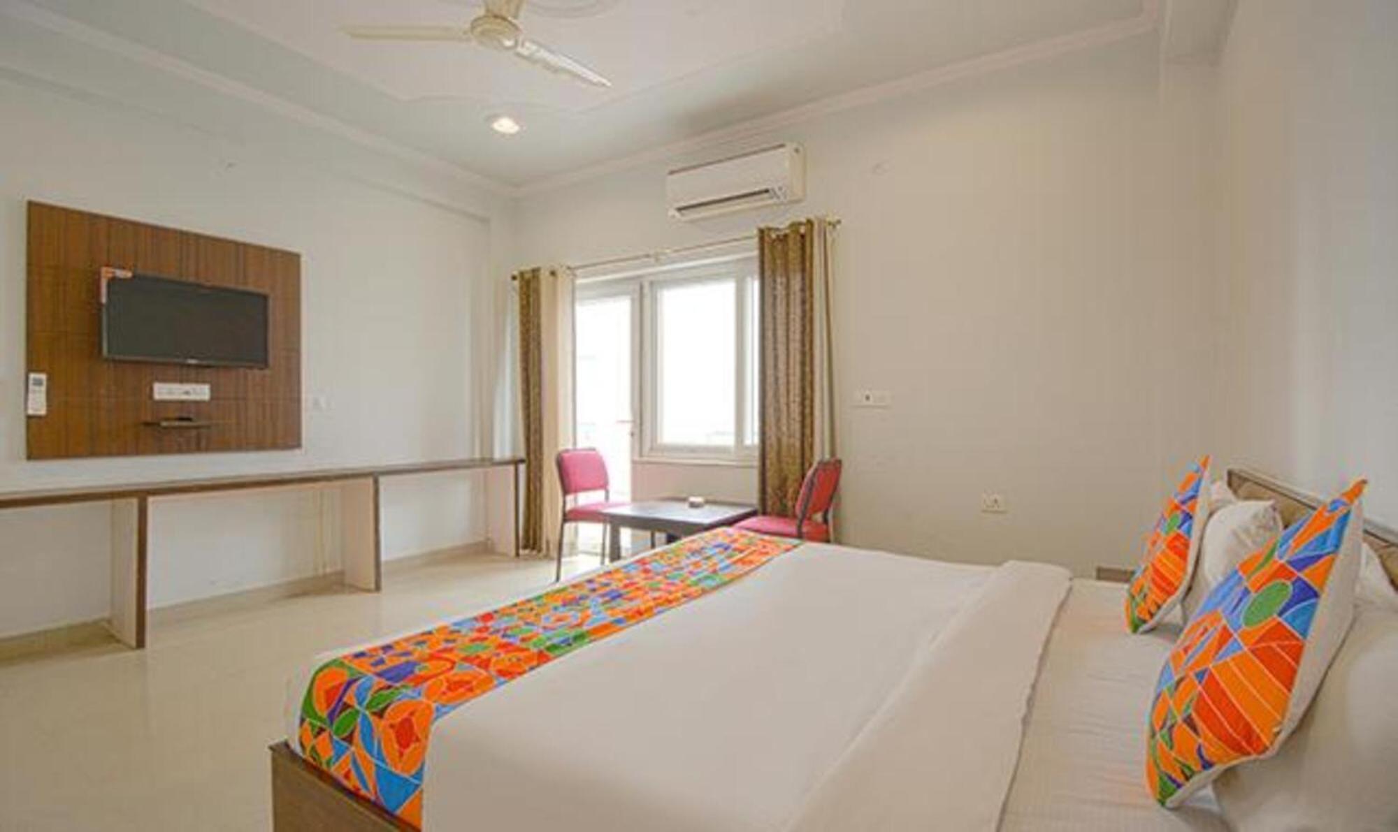 רישיקש Fabhotel Yamunotri Retreat, Tapovan מראה חיצוני תמונה