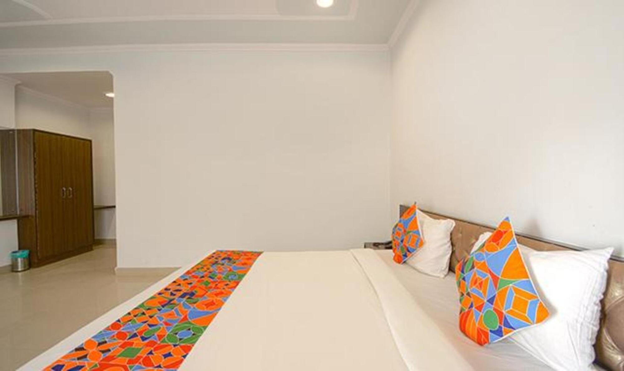 רישיקש Fabhotel Yamunotri Retreat, Tapovan מראה חיצוני תמונה