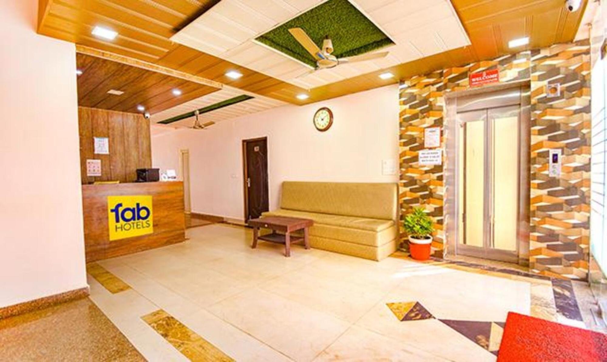 רישיקש Fabhotel Yamunotri Retreat, Tapovan מראה חיצוני תמונה