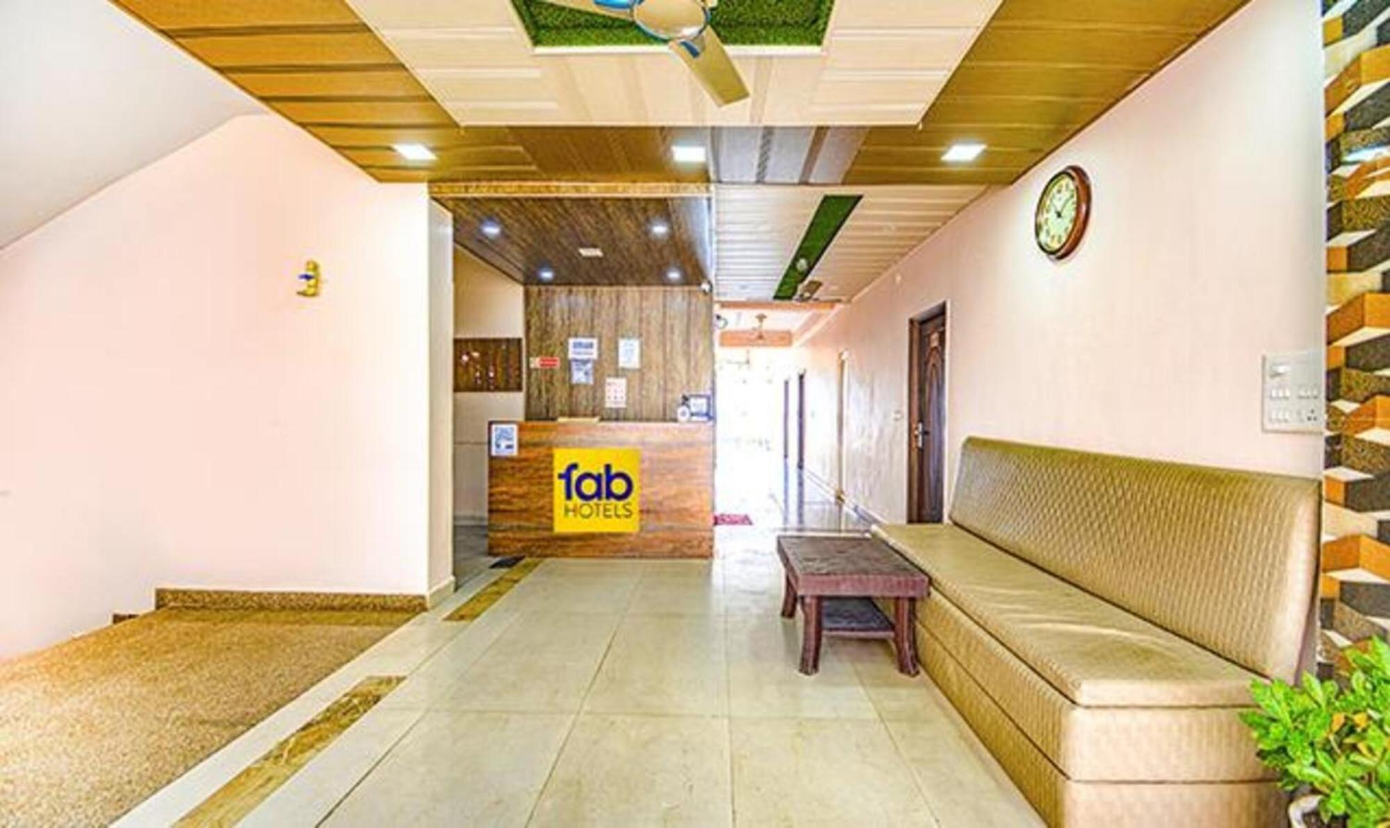 רישיקש Fabhotel Yamunotri Retreat, Tapovan מראה חיצוני תמונה